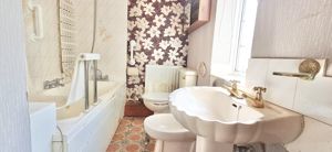 Photo 26- click for photo gallery